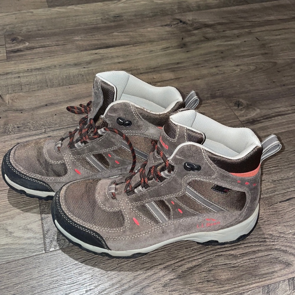 LL Bean Trail Model 4 hiking boots brand new